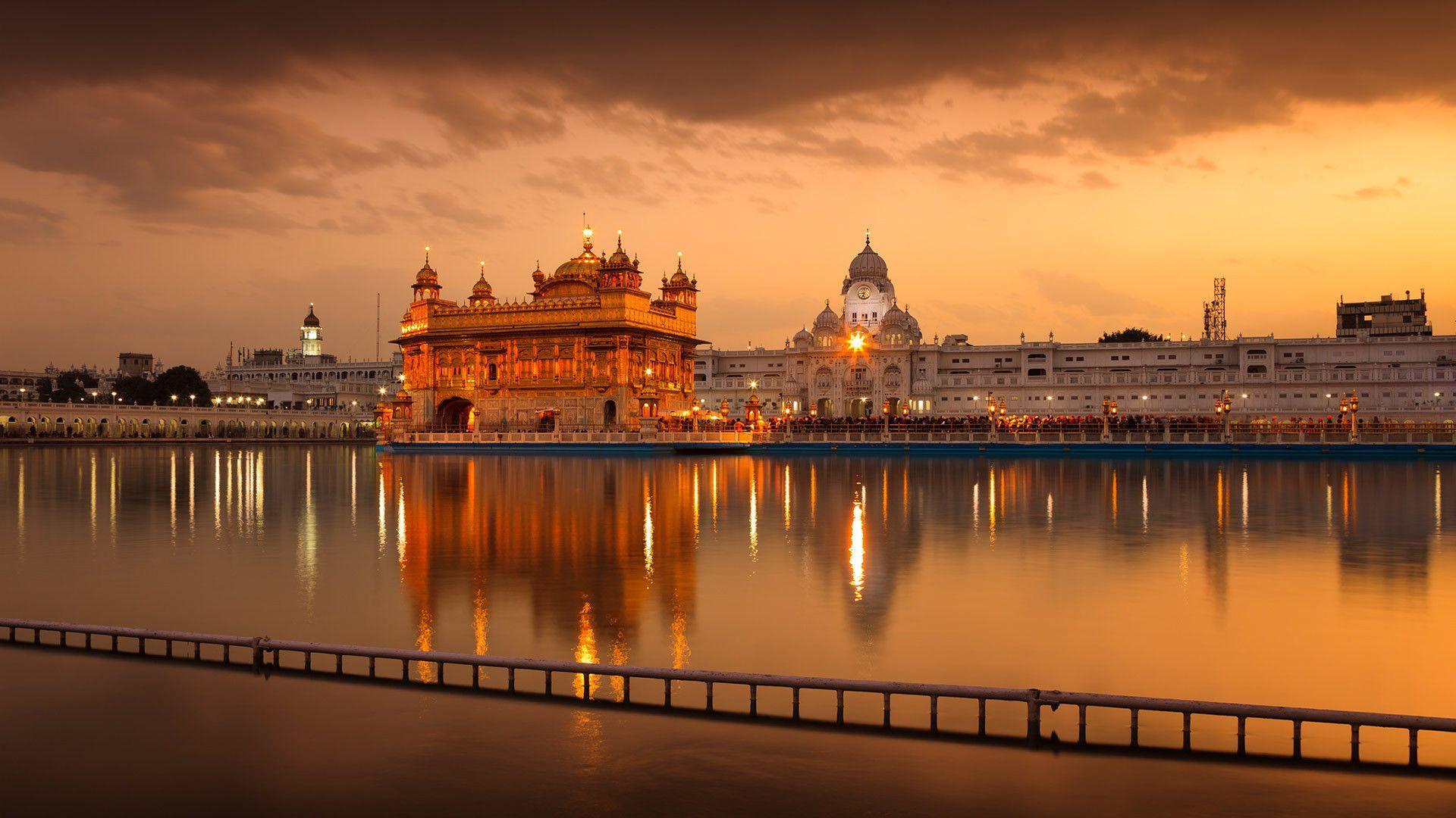 Golden Triangle with Amritsar (Golden Temple)